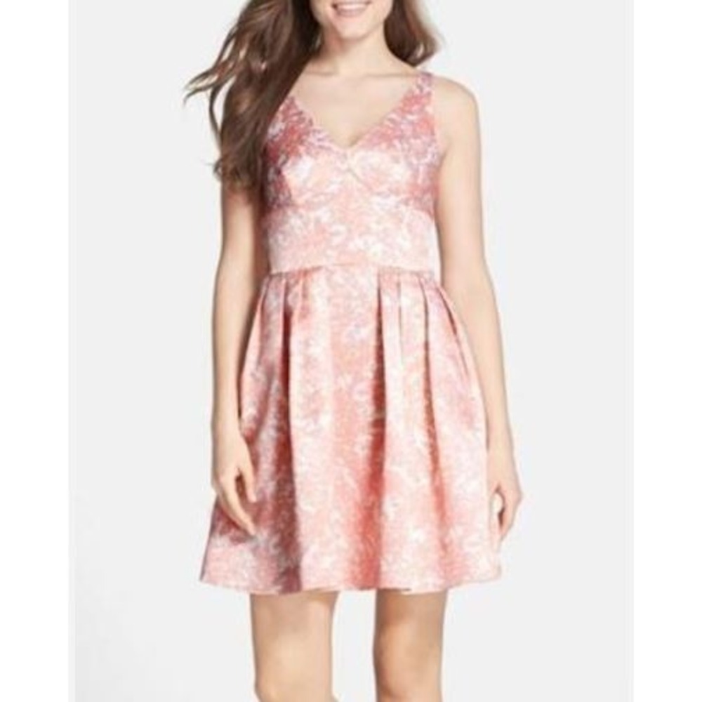 Women's CeCe by Cynthia Steffe Kinley Dress Size 4‎ NWT Pink and White Dress